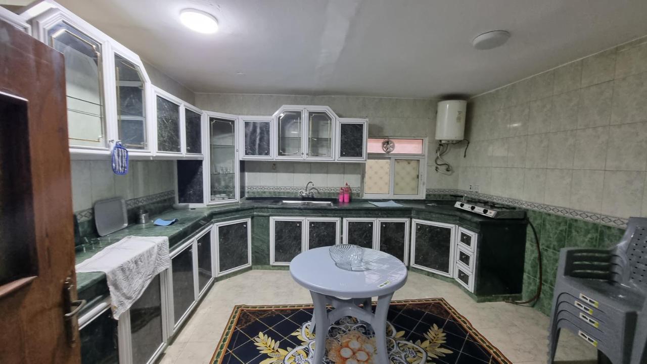 Stay Classy Apartments Wadi Musa Exterior photo